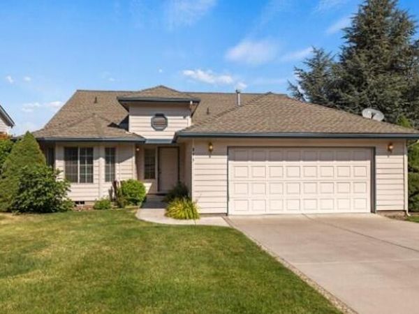 895 Hanks Street, Klamath Falls, OR 97601