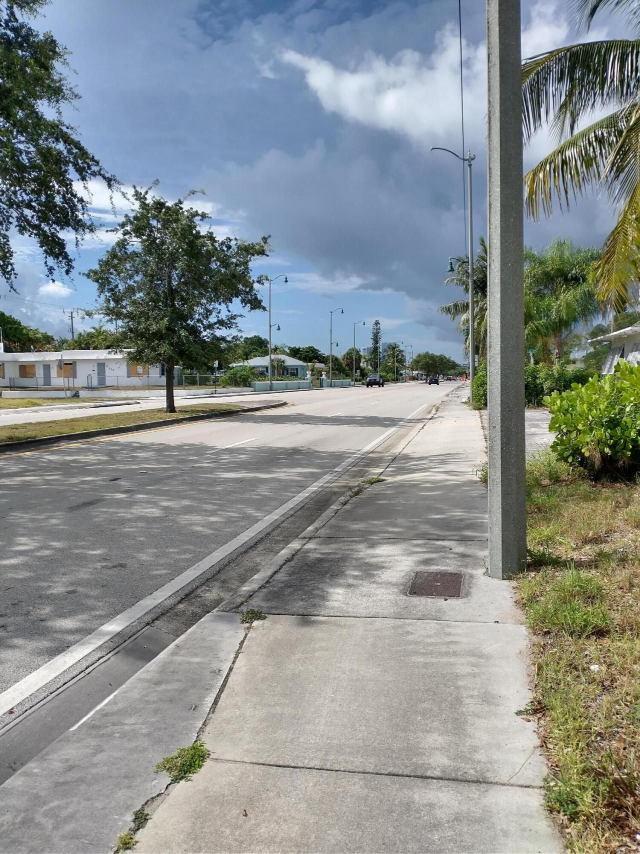 2907 Broadway Avenue, West Palm Beach, FL 33407 Photo