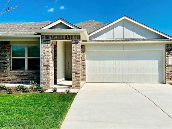 21313 Wilmiller LN, Pflugerville, TX 78660