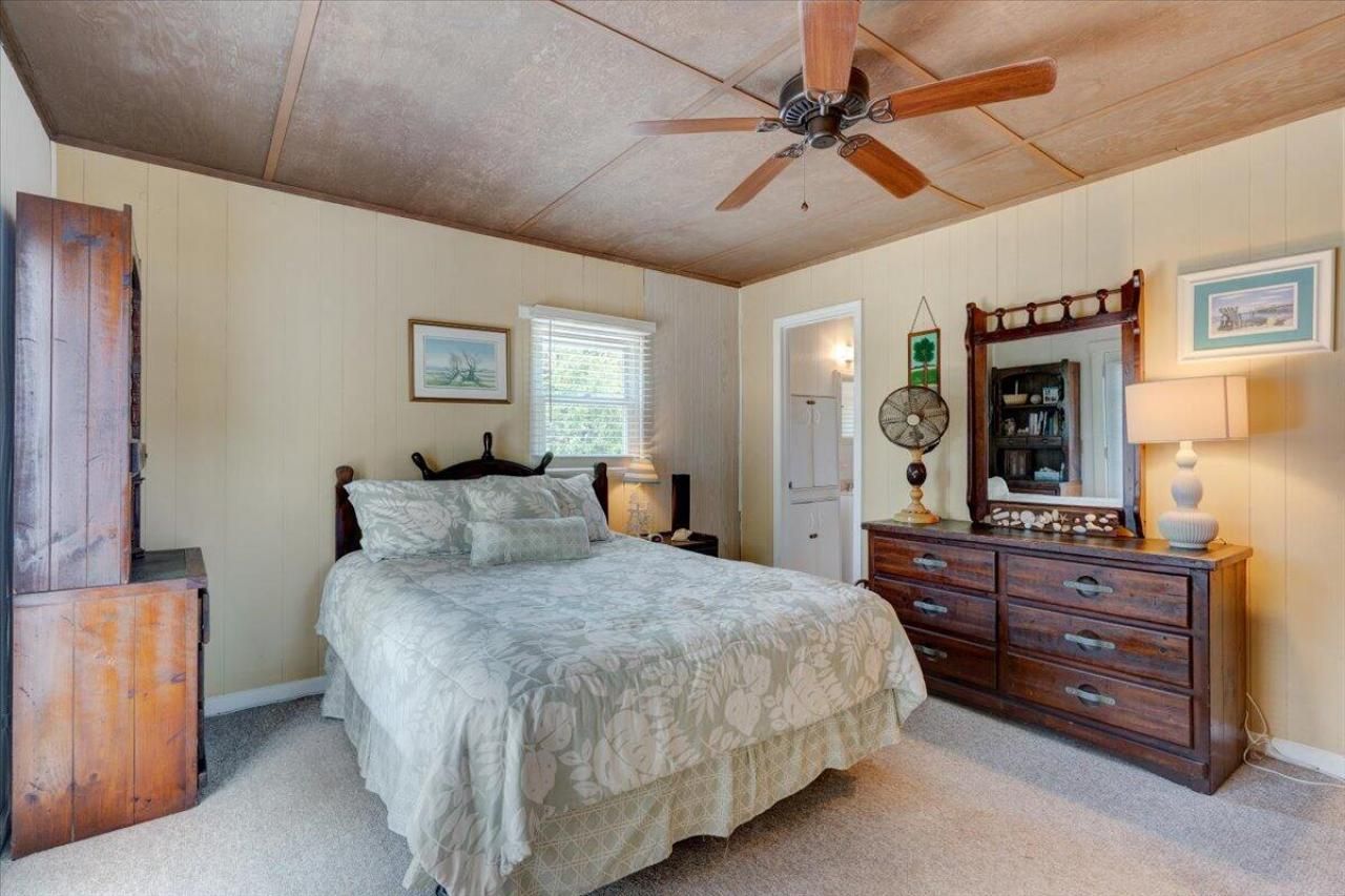 1302 E Ashley Avenue Photo 20