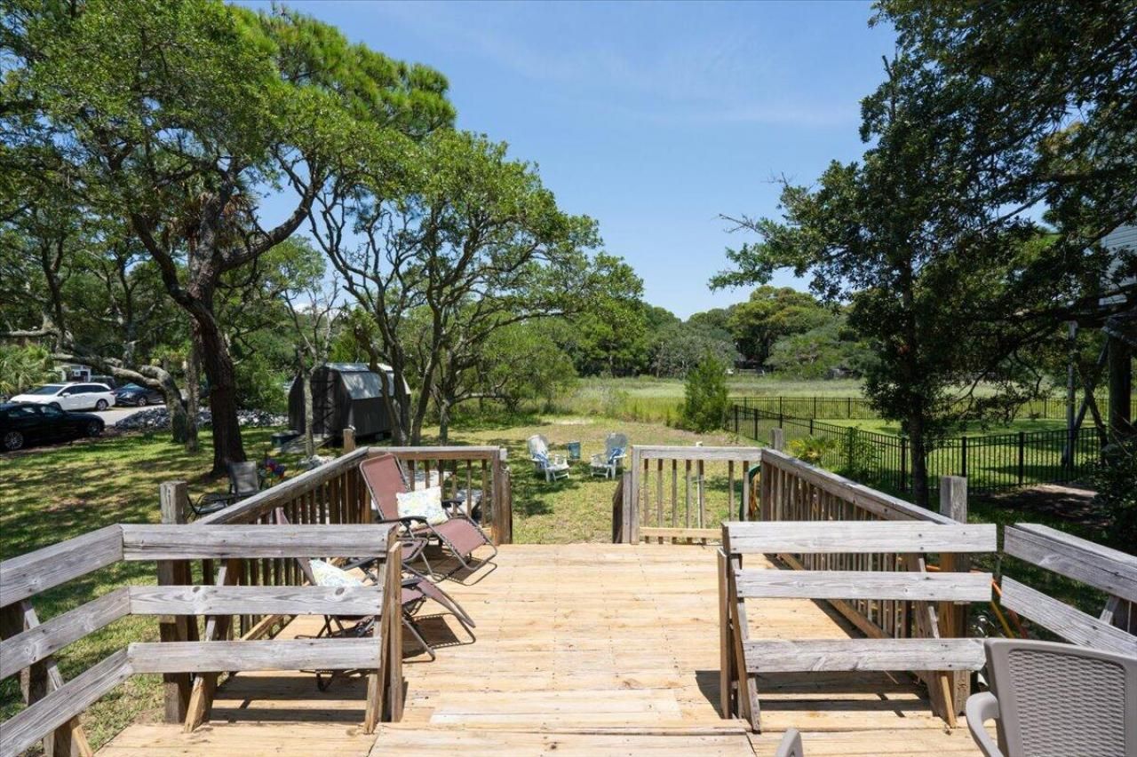 1302 E Ashley Avenue Photo 36