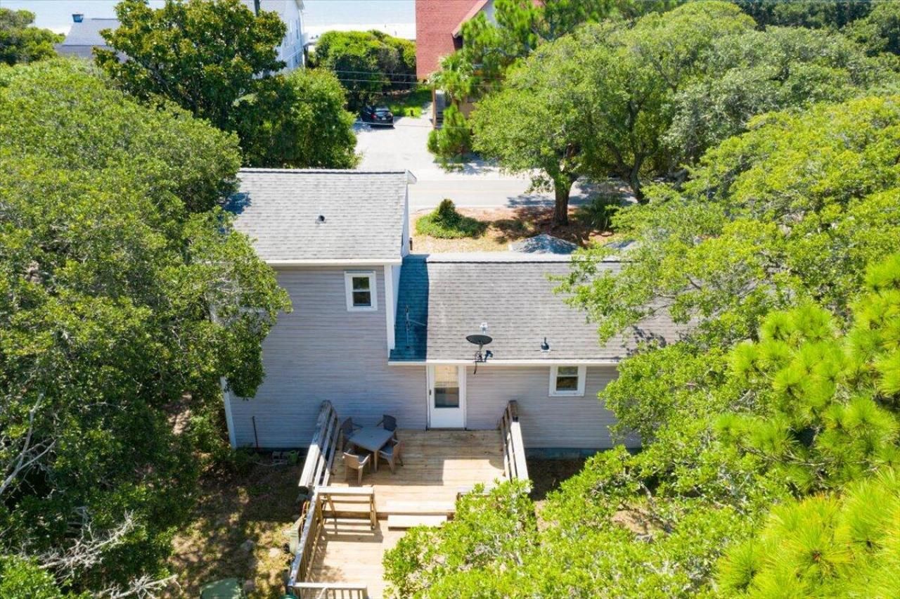 1302 E Ashley Avenue Photo 39