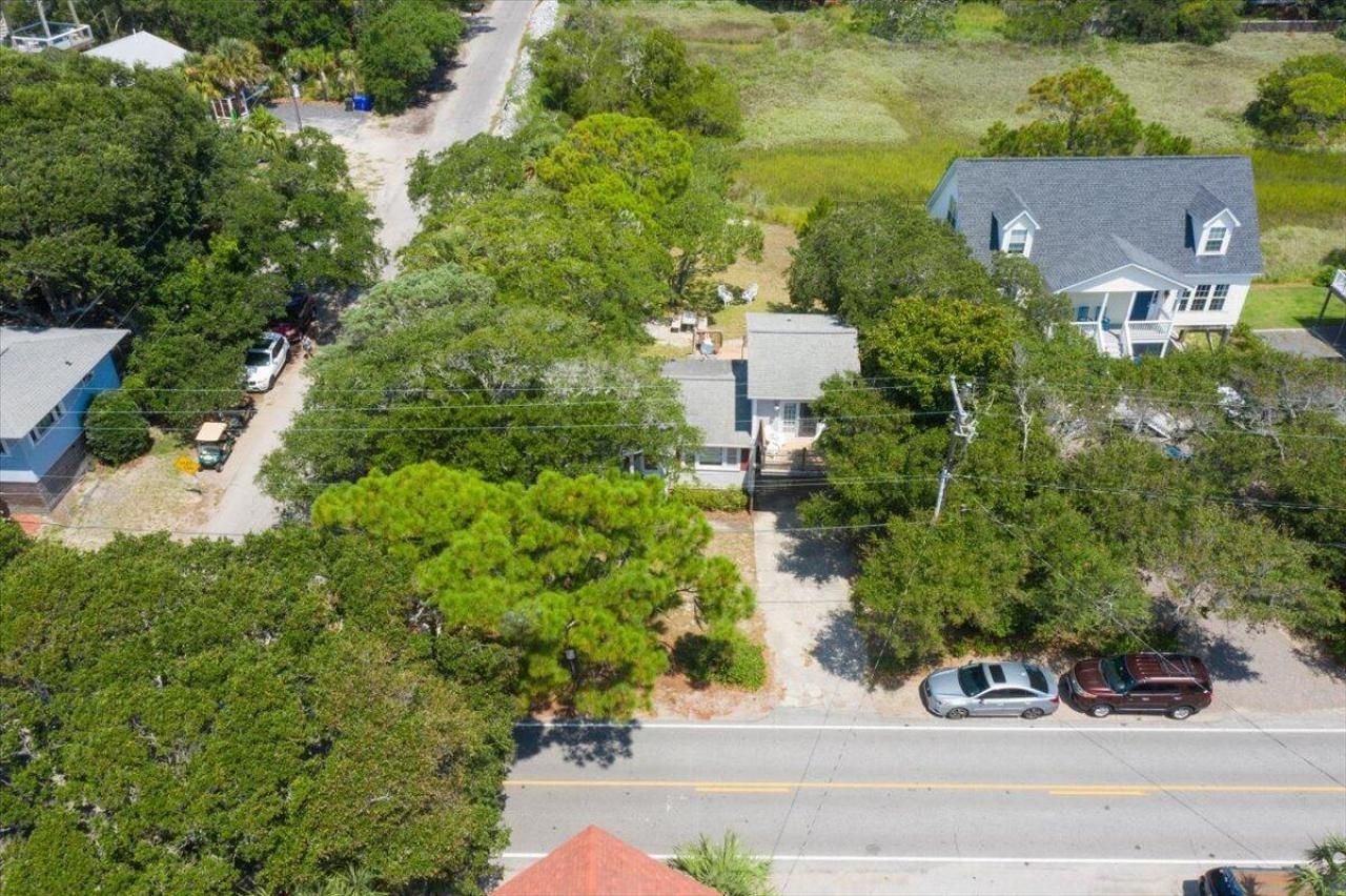 1302 E Ashley Avenue Photo 50