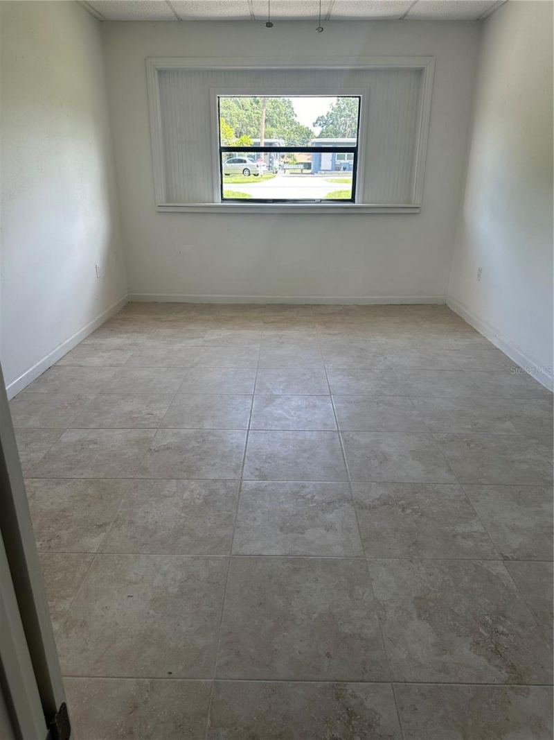 1404 E Alfred Street, Tavares, FL 32778 Photo
