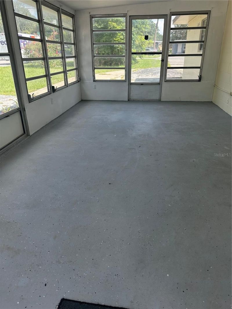 1404 E Alfred Street, Tavares, FL 32778 Photo