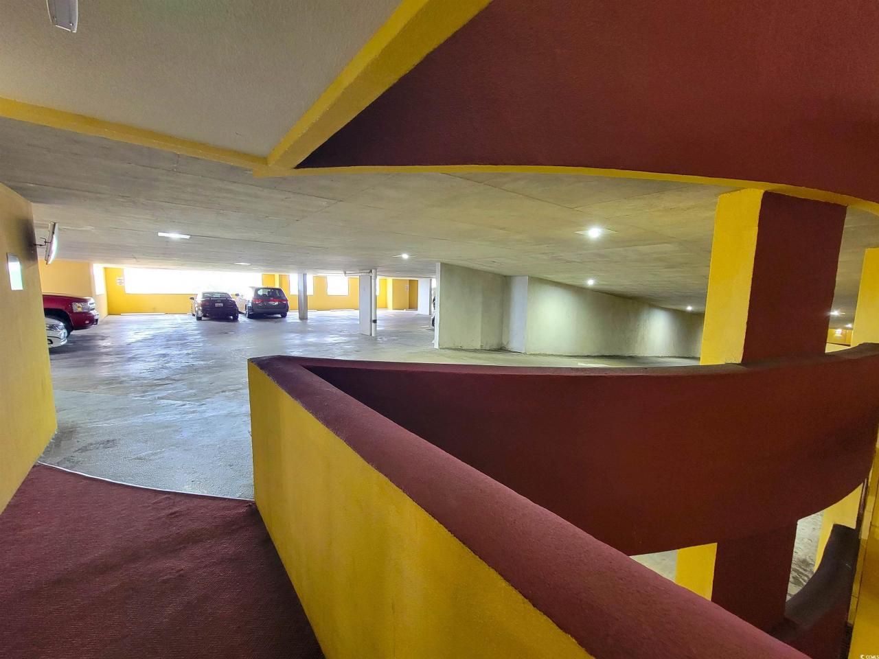 2000 N Ocean Blvd. Photo 19