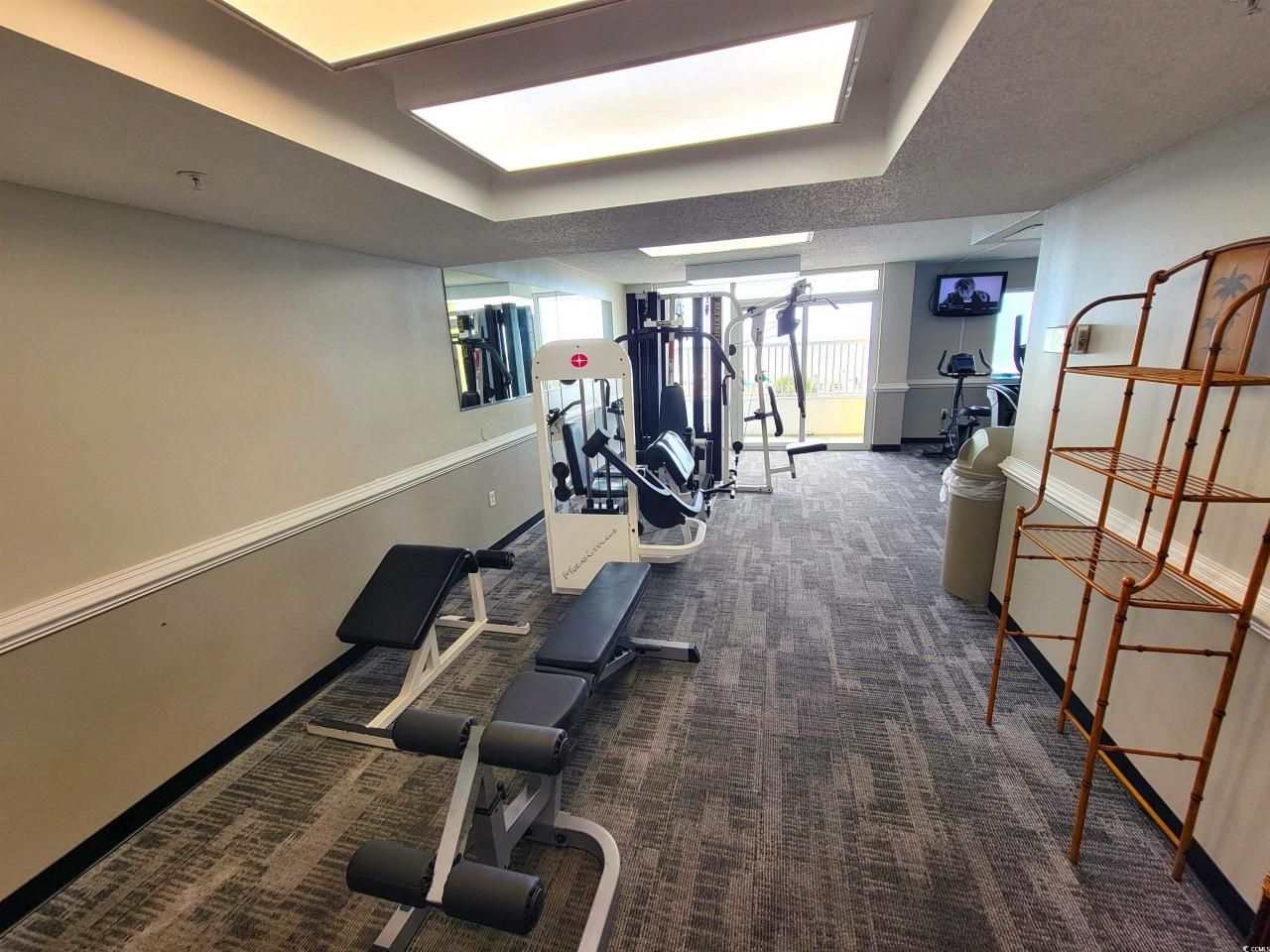 2000 N Ocean Blvd. Photo 21