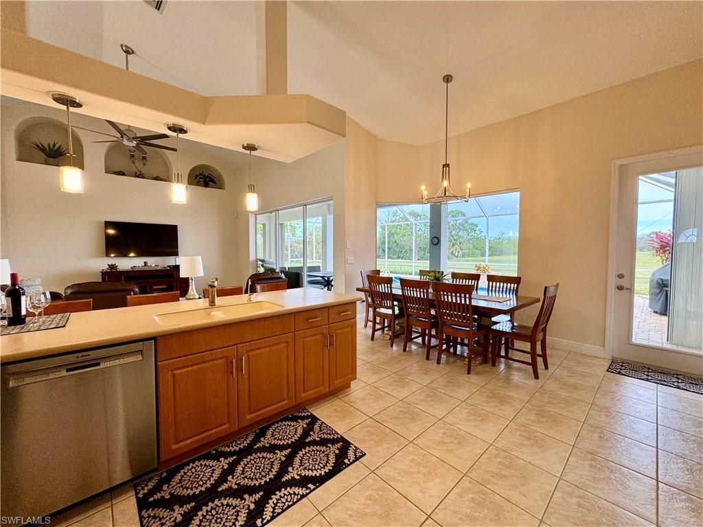 1511 NW 27th Pl, Cape Coral, FL 33993 Photo