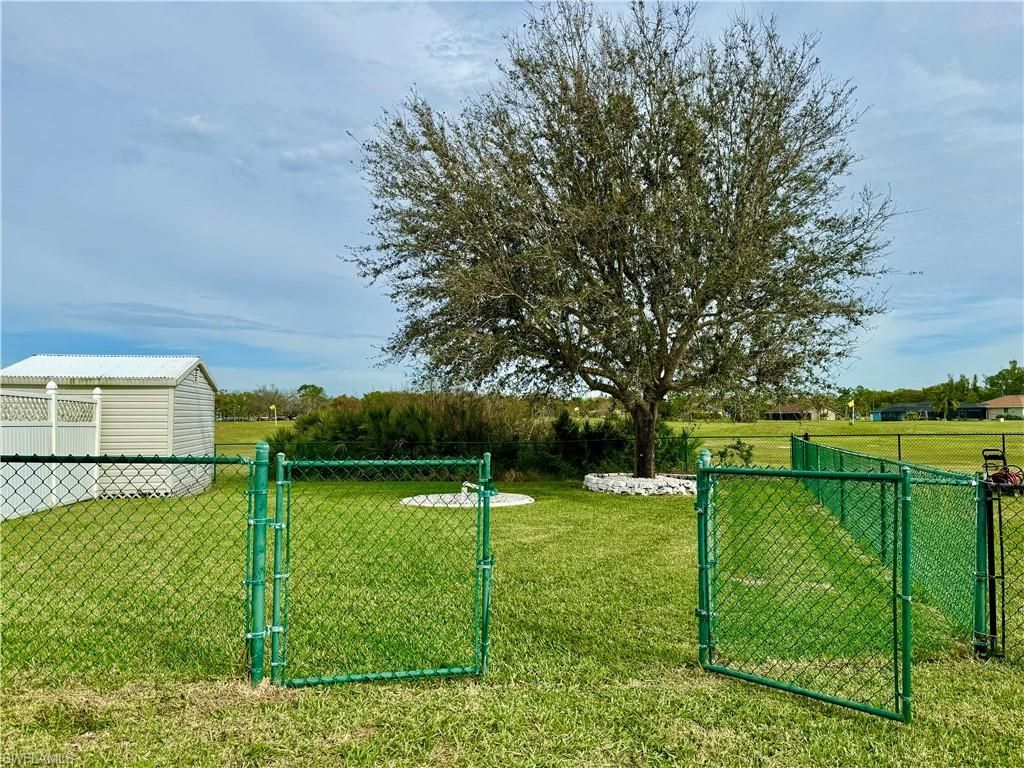 1511 NW 27th Pl, Cape Coral, FL 33993 Photo
