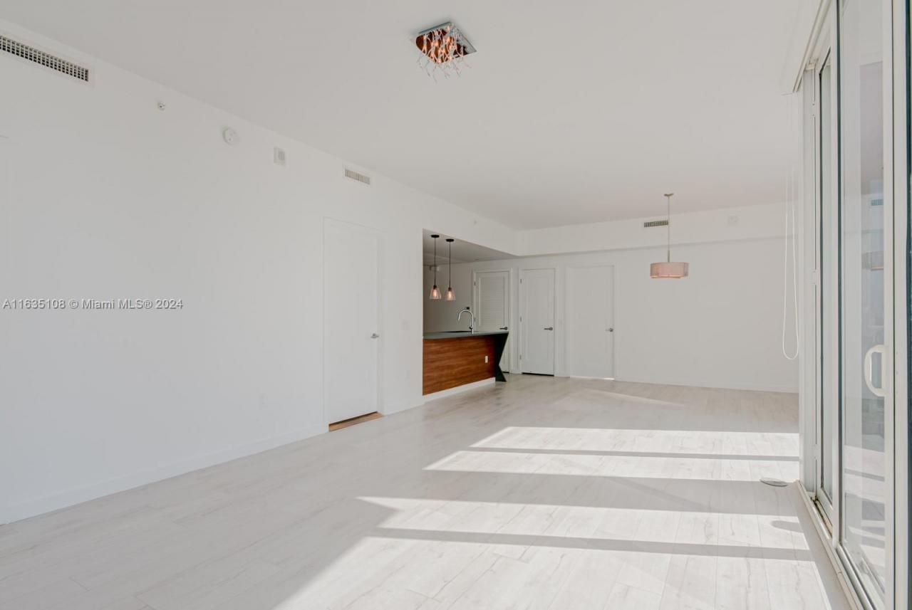 601 NE 27th St, Unit 1502, Miami, FL 33137 Photo