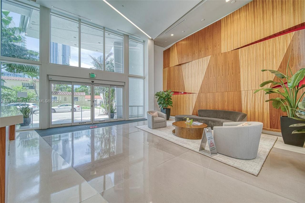 601 NE 27th St, Unit 1502, Miami, FL 33137 Photo