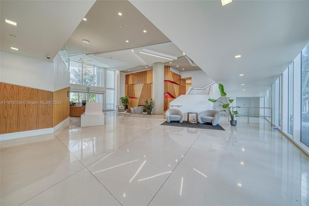 601 NE 27th St, Unit 1502, Miami, FL 33137 Photo