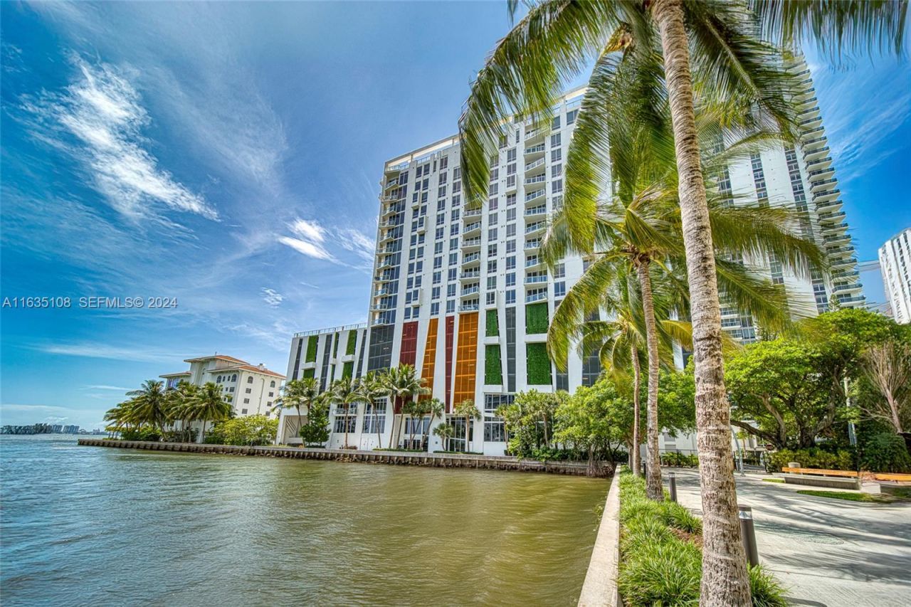 601 NE 27th St, Unit 1502, Miami, FL 33137 Photo