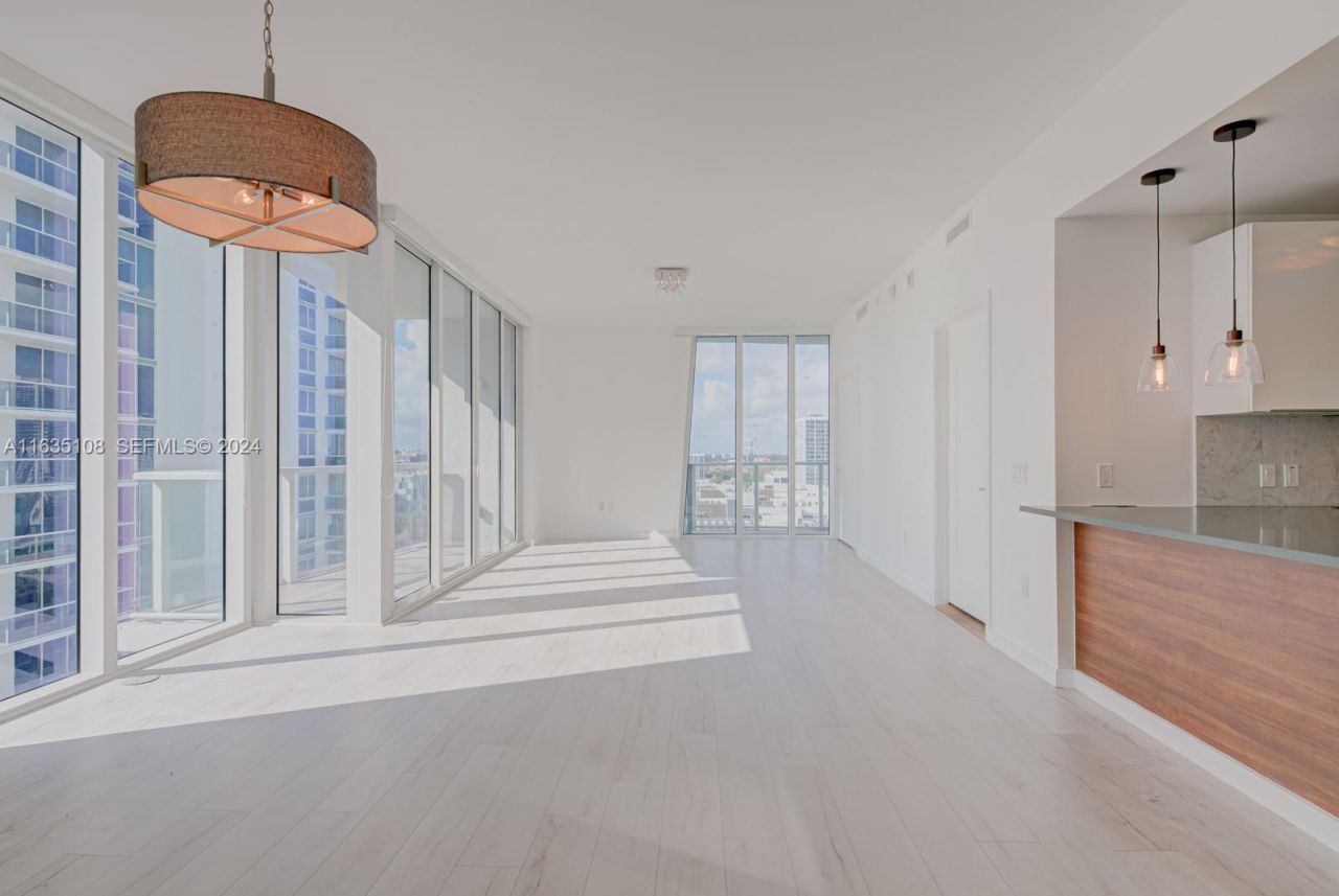 601 NE 27th St, Unit 1502, Miami, FL 33137 Photo