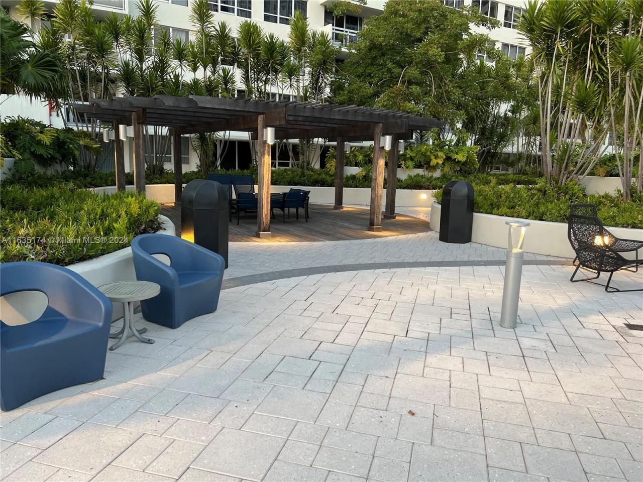 1500 Bay Rd, Unit 522S, Miami Beach, FL 33139 Photo