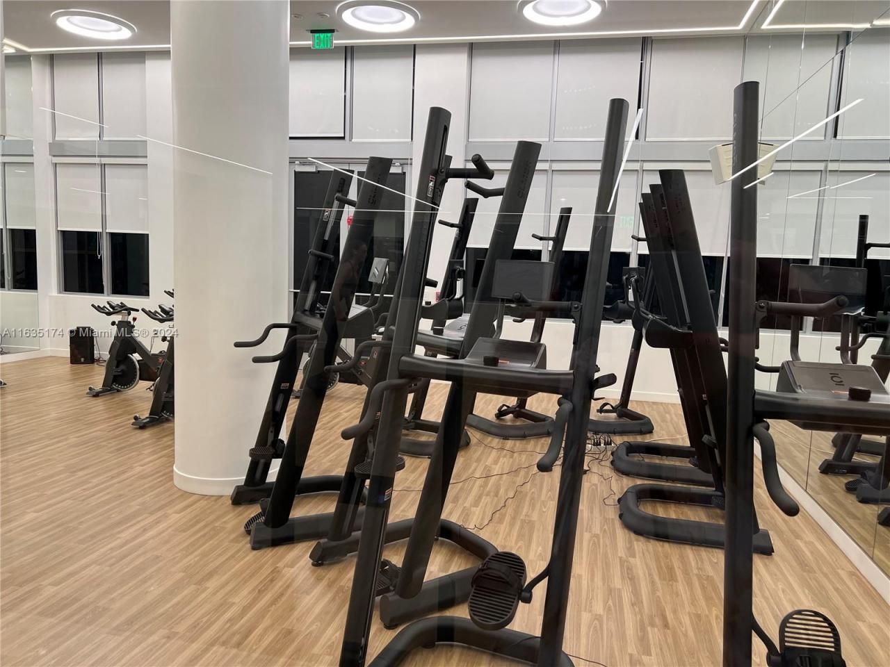 1500 Bay Rd, Unit 522S, Miami Beach, FL 33139 Photo