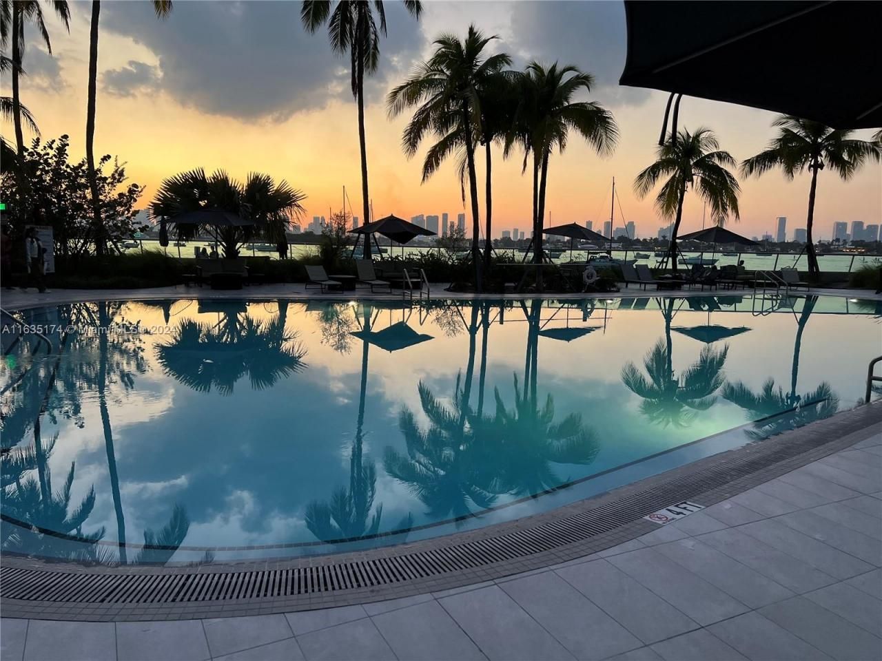 1500 Bay Rd, Unit 522S, Miami Beach, FL 33139 Photo