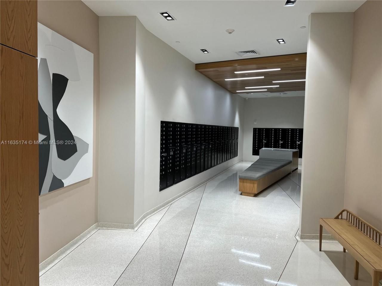 1500 Bay Rd, Unit 522S, Miami Beach, FL 33139 Photo