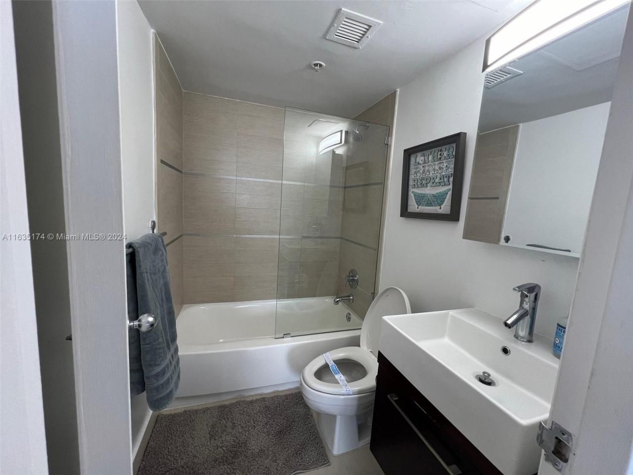 1500 Bay Rd, Unit 522S, Miami Beach, FL 33139 Photo