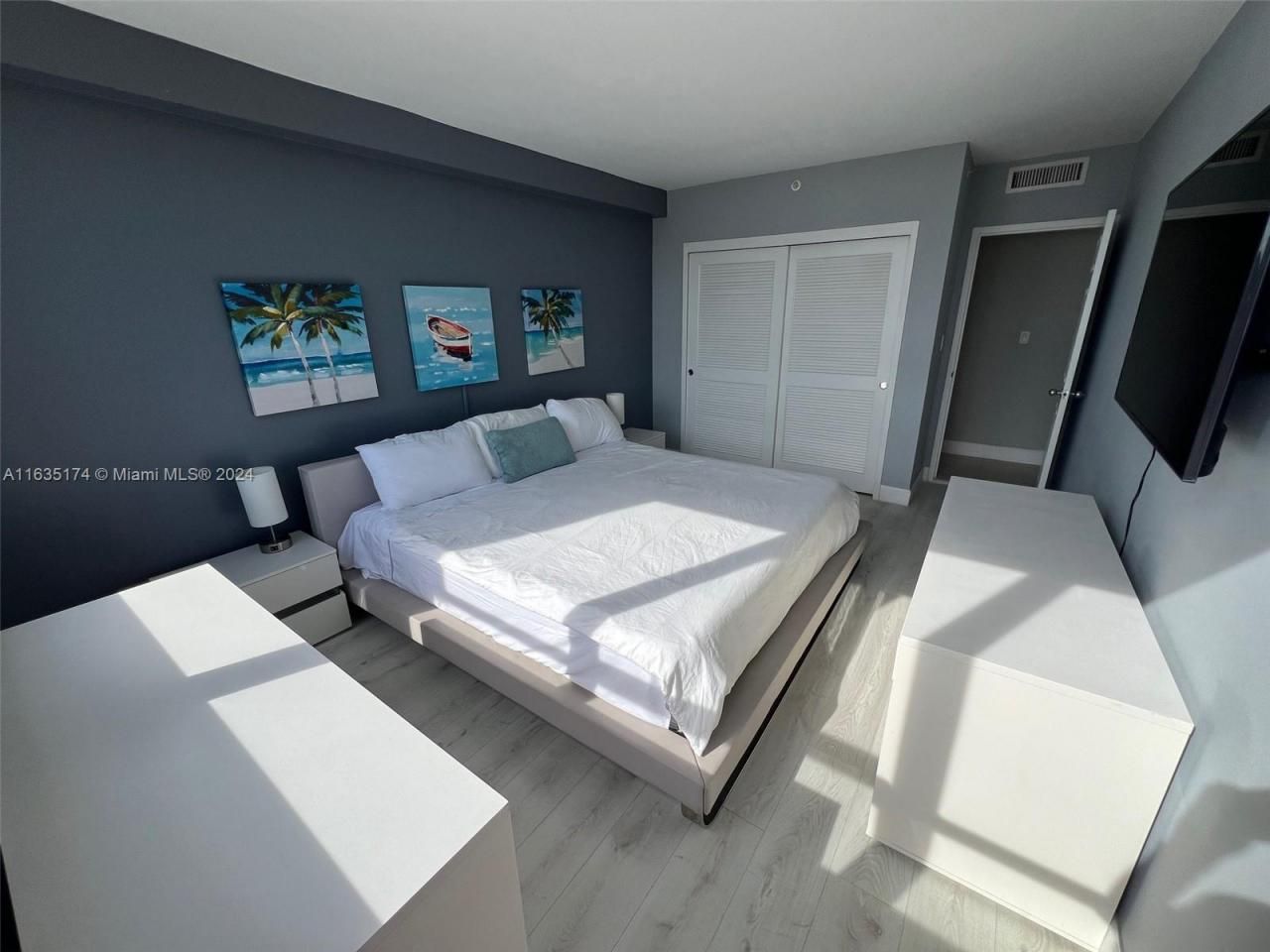 1500 Bay Rd, Unit 522S, Miami Beach, FL 33139 Photo