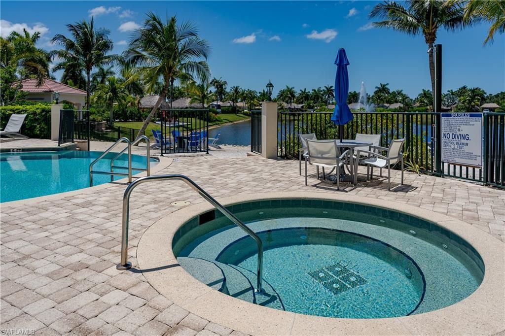 13453 Ladyfish Ln, Naples, FL 34114 Photo