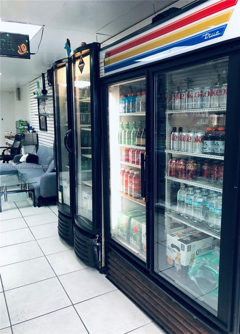 1202 E 4th Avenue, Hialeah, FL 33010 Photo