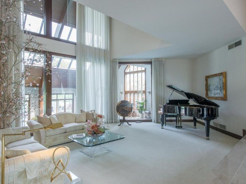 8455 Dunsinane Drive, Dublin, OH 43017 Photo 10