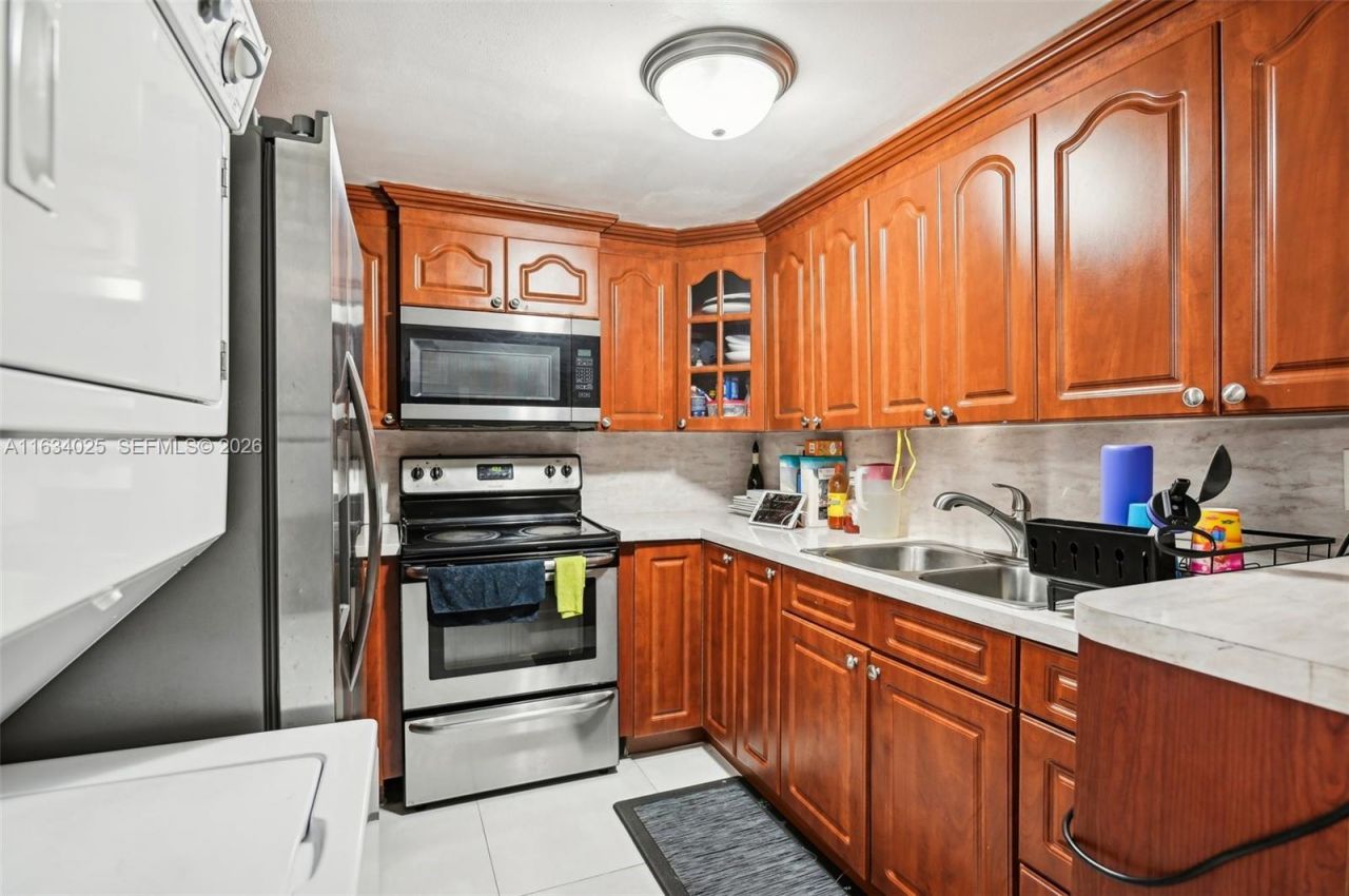 20 SW 108th Ave, Unit F7, Sweetwater, FL 33174 Photo