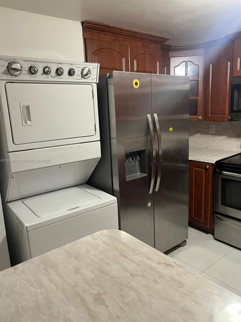 20 SW 108th Ave, Unit F7, Sweetwater, FL 33174 Photo