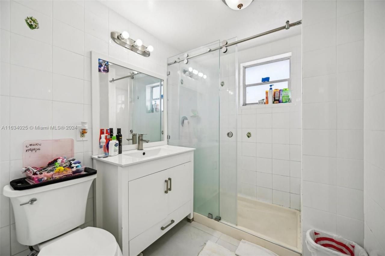 20 SW 108th Ave, Unit F7, Sweetwater, FL 33174 Photo