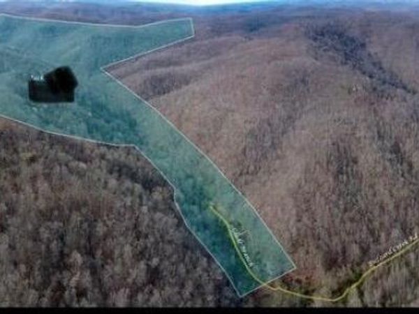 9999 Glade Branch, Manchester, KY 40962