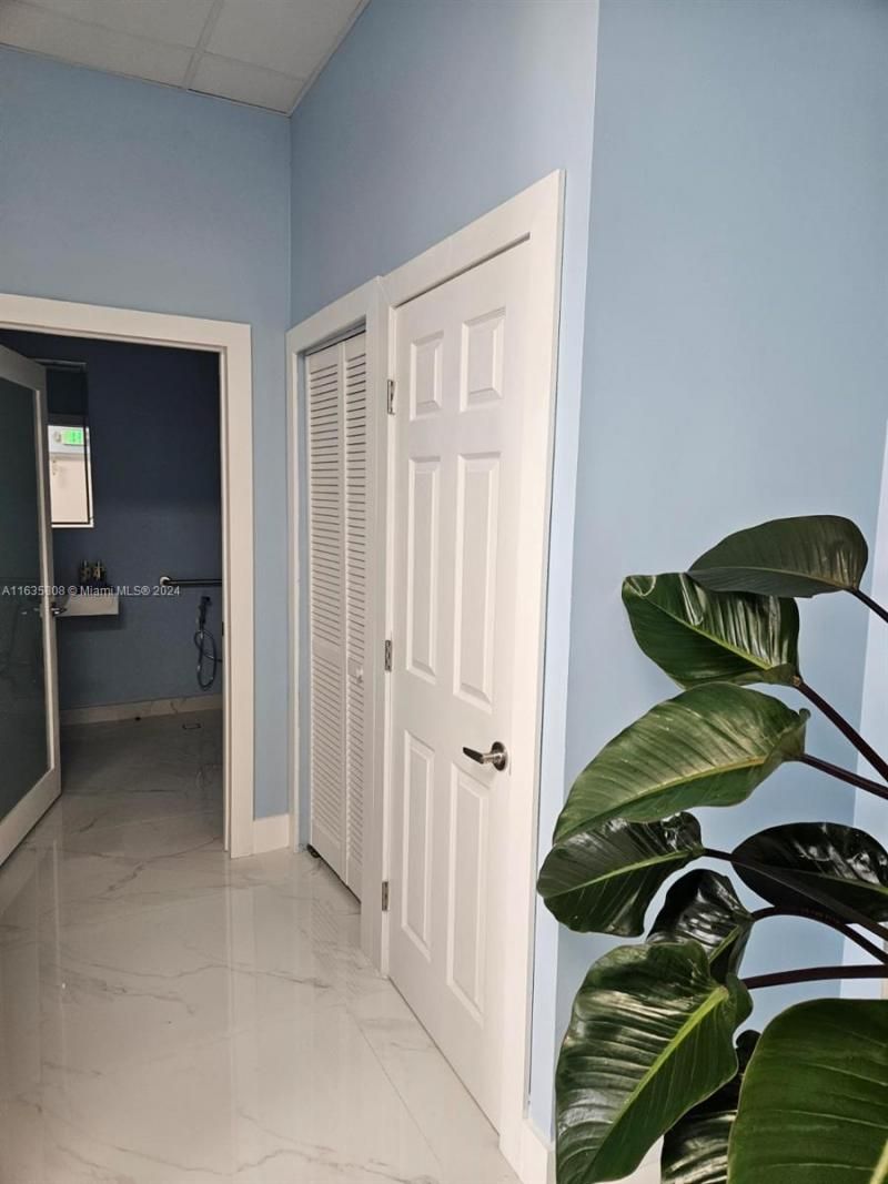 15420 SW 136th St, Miami, FL 33196 Photo