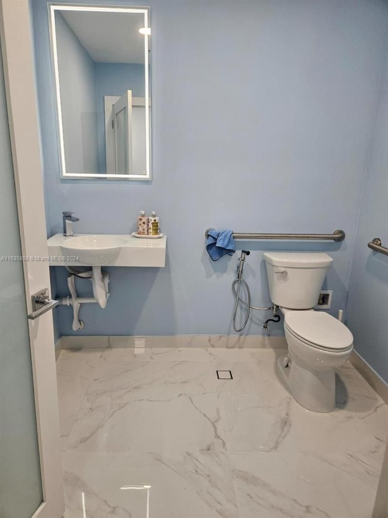 15420 SW 136th St, Miami, FL 33196 Photo