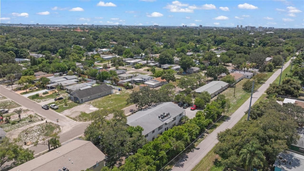 5845 Fairfield Avenue S, Saint Petersburg, FL 33707 Photo