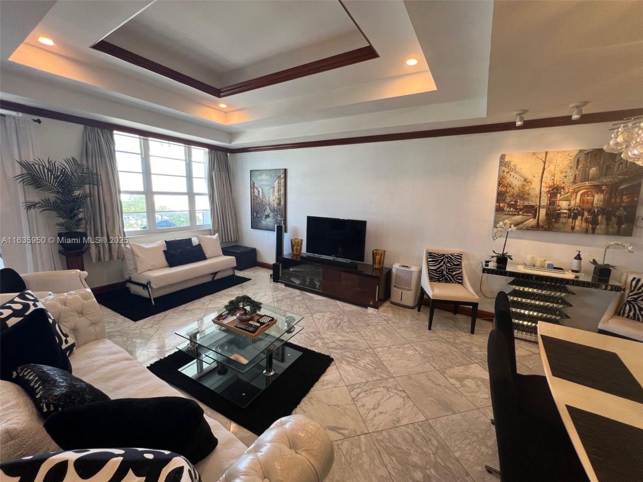 100 Lincoln Rd, Unit 1633, Miami Beach, FL 33139 Photo