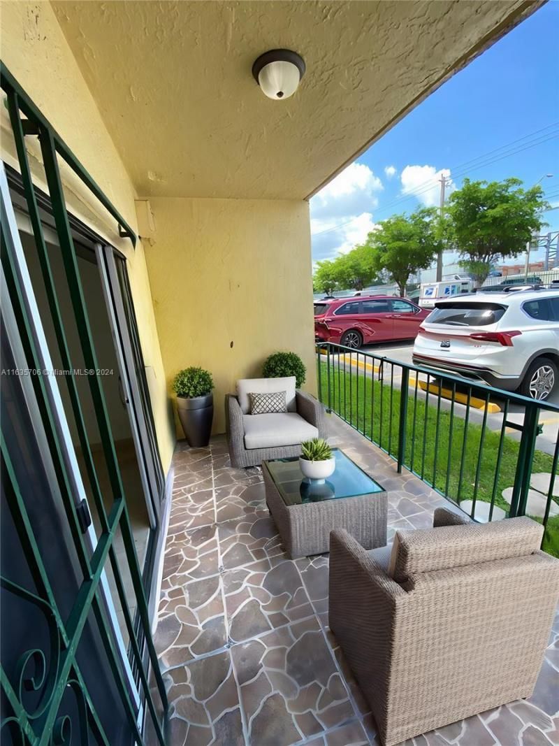 4525 W 20 Av, Unit 123, Hialeah, FL 33012 Photo