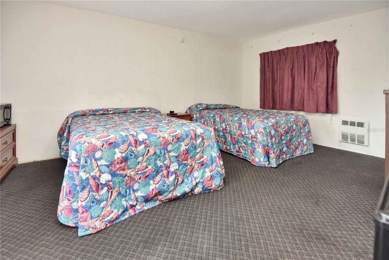 1028 Ridgewood Avenue, Daytona Beach, FL 32117 Photo