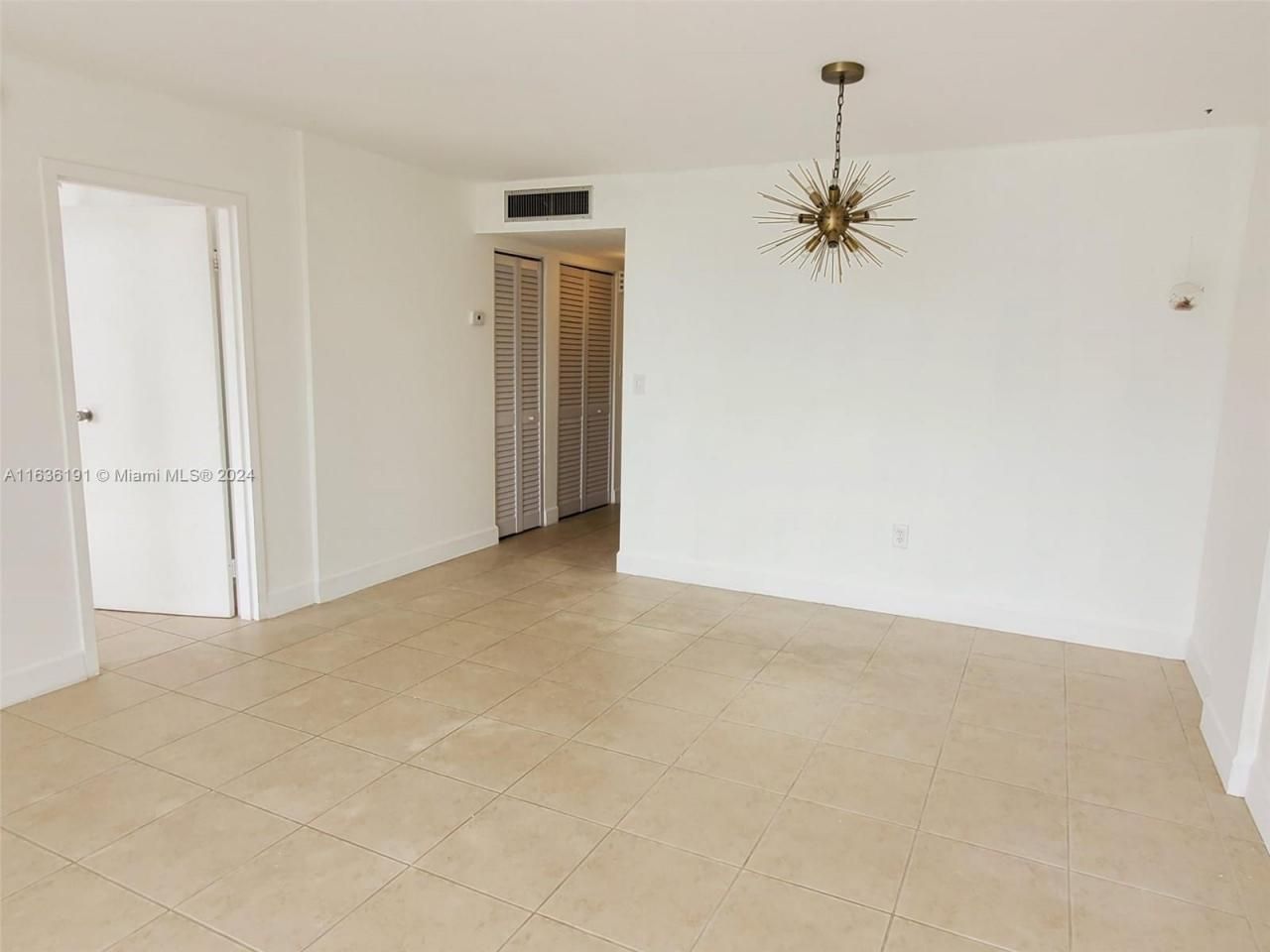 7900 Tatum Waterway Dr, Unit 502, Miami Beach, FL 33141 Photo