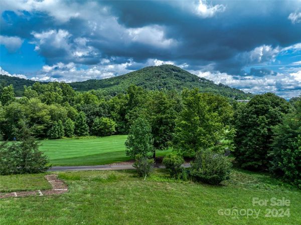 1814 Bella Vista Court, Arden, NC 28704