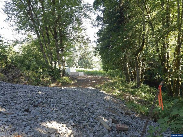 High Deck (TL800) Rd, Sweet Home, OR 97386