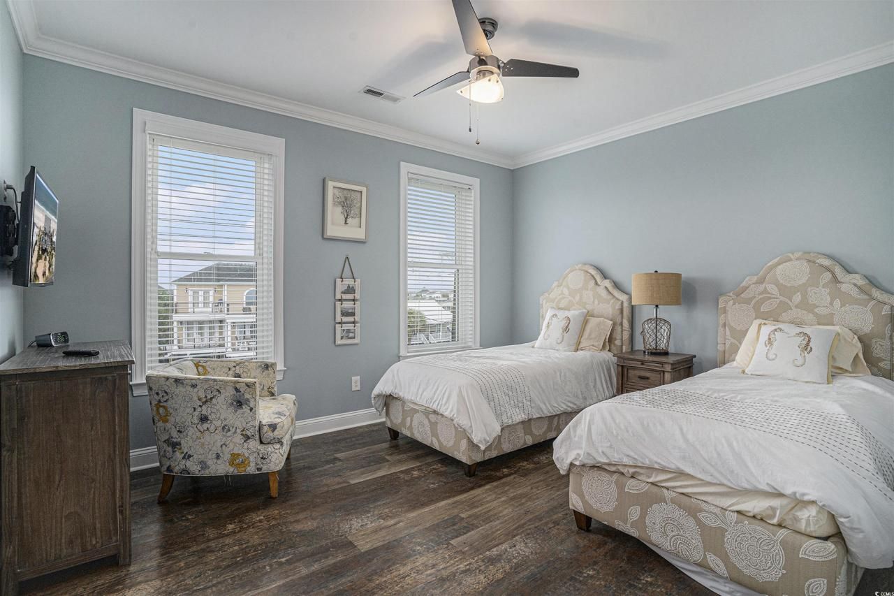 1907 S Waccamaw Dr. Photo 23