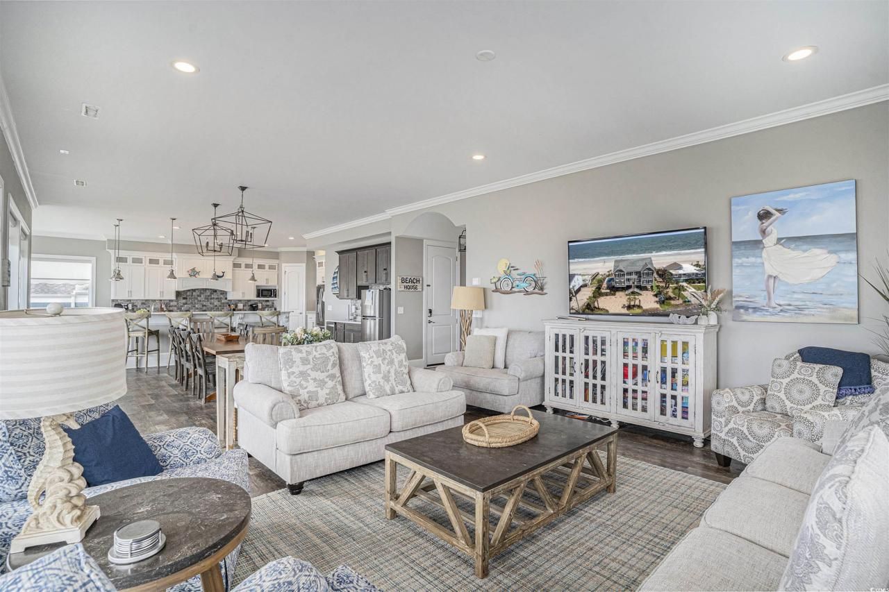 1907 S Waccamaw Dr. Photo 4