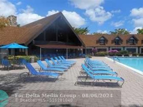 3650 Inverrary Drive, Unit 2k, Lauderhill, FL 33319