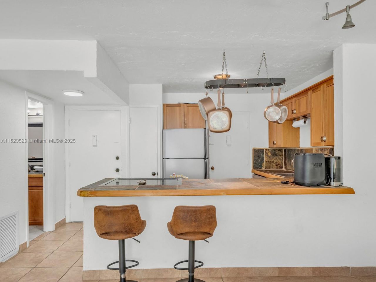 7403 SW 82nd St, Unit 201N, Miami, FL 33143 Photo