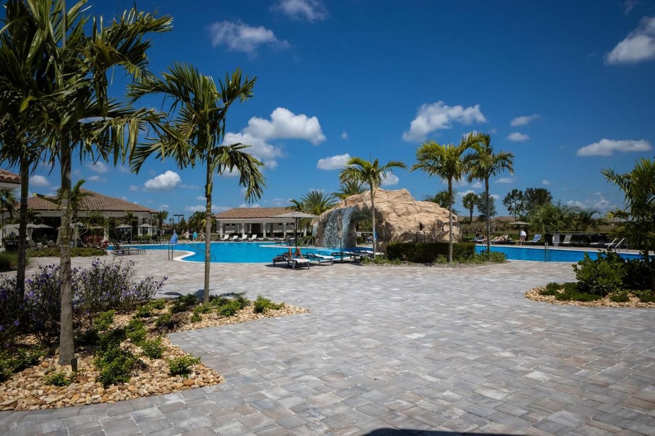 18117 Gawthrop Drive, Unit 104, Bradenton, FL 34211 Photo