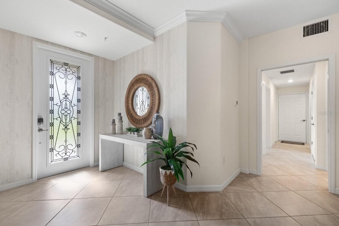 18117 Gawthrop Drive, Unit 104, Bradenton, FL 34211 Photo