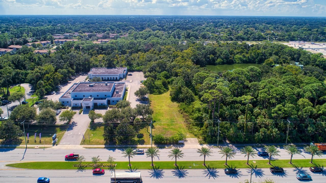 2538 S Ridgewood Avenue, South Daytona, FL 32119 Photo