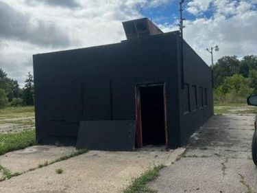 1401 N DORT, Flint, MI 48506