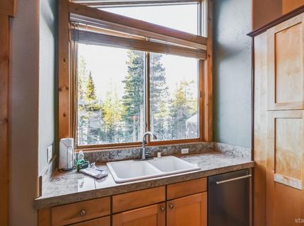 1050 Kirkwood Meadows Drive, Unit 7, Kirkwood, CA 95646 Photo