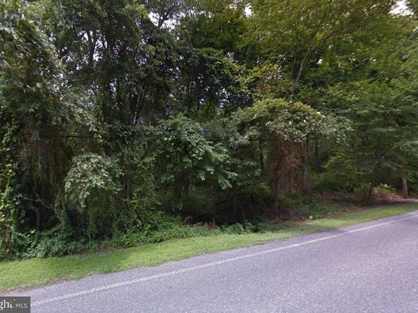 588 HARDING HIGHWAY, CARNEYS POINT, NJ 08069